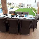 Coral Elite Residences * كورال باي