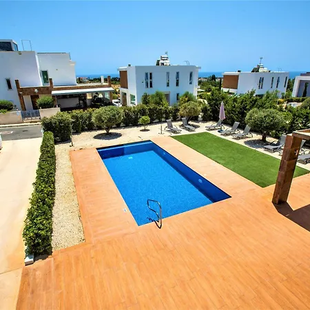 فيلة Coral Elite Residences كورال باي