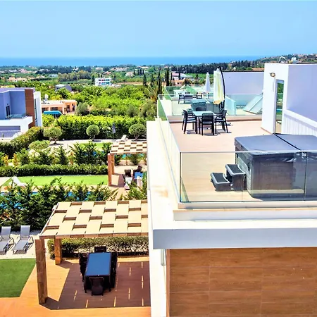 Villa Coral Elite Residences *