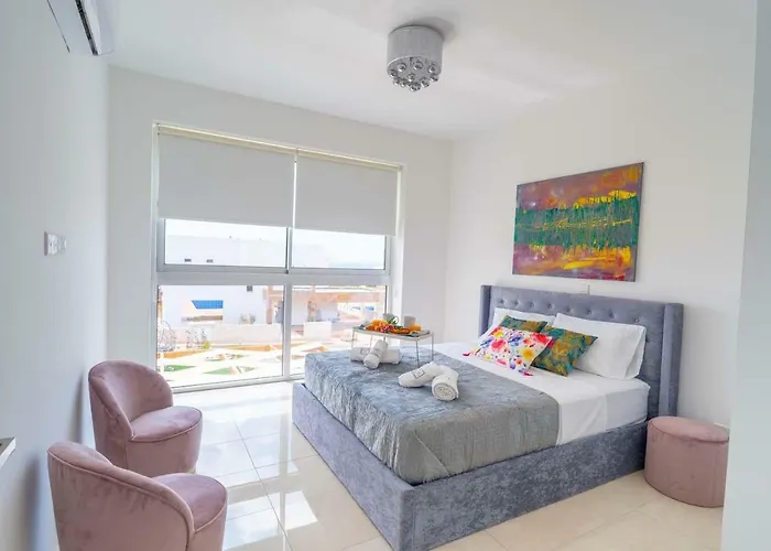 Villa Coral Elite Residences