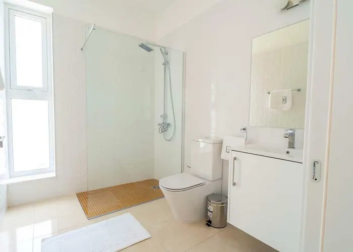 Coral Elite Residences *