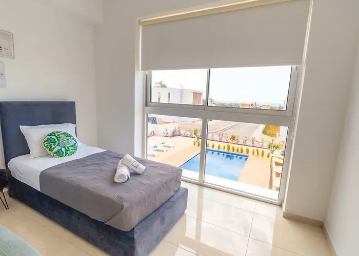 Coral Elite Residences * Coral Bay